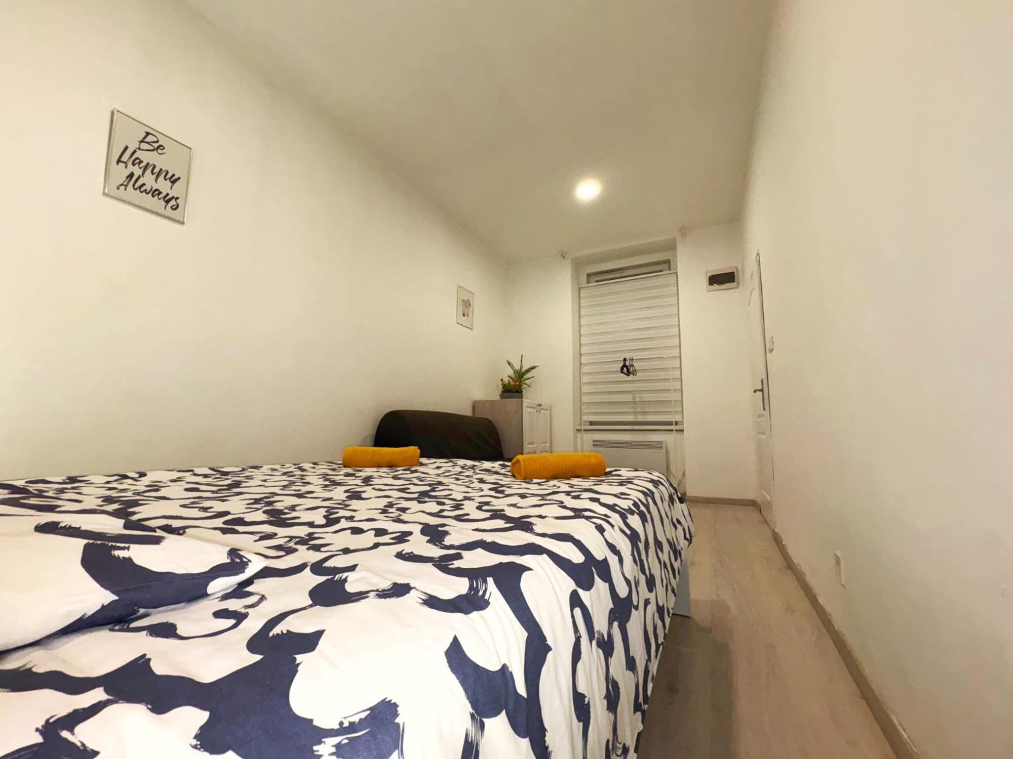 Central Private Apartment-7Pax Budapeste Exterior foto